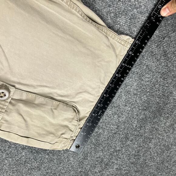 Levi's Cargo Shorts Mens 34 Beige Utility Pockets Outdoor Classic Style 42135 - Picture 2 of 9